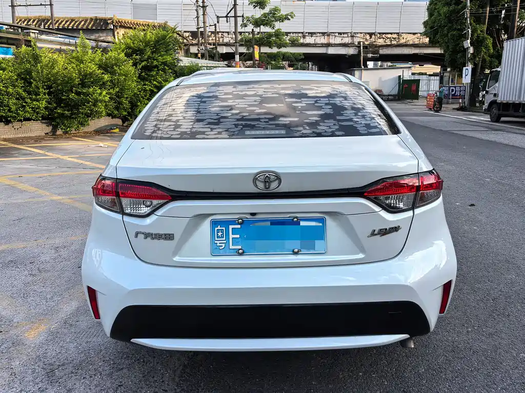 Levin 雷凌 2021款 TNGA 1.5 L CVT豪华版