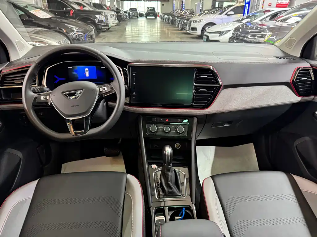 Jetta VS7 280 TSI Auto Highlight Joy