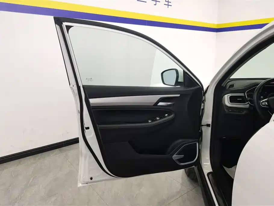 Vision X6 1.4 T Manual Distinguished