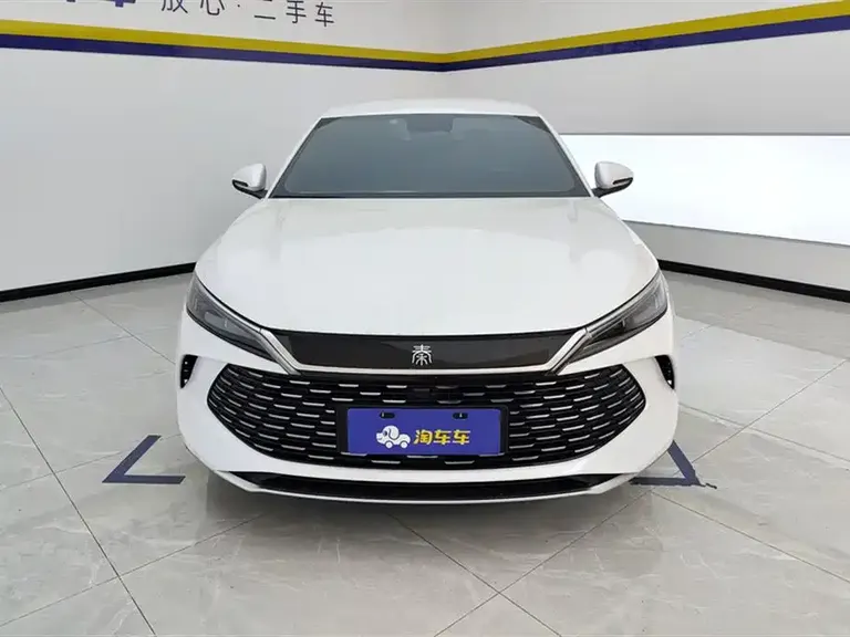 BYD Qin L DM-i 80 KM Leading
