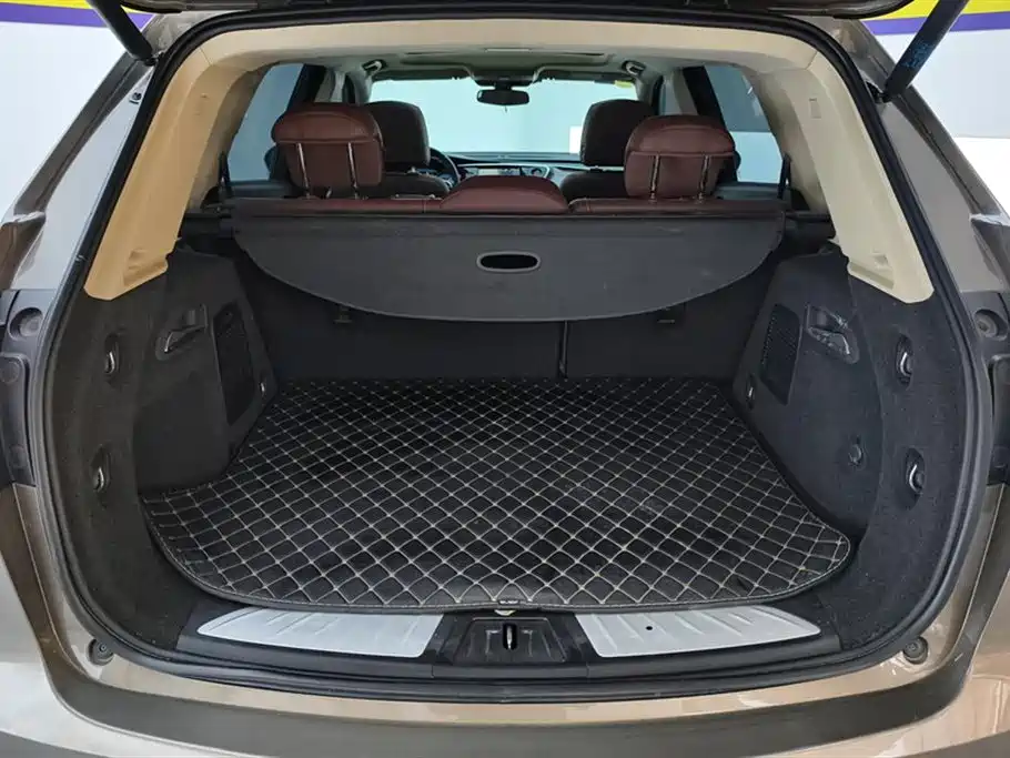 Envision Plus 28 T 4 WD Elite