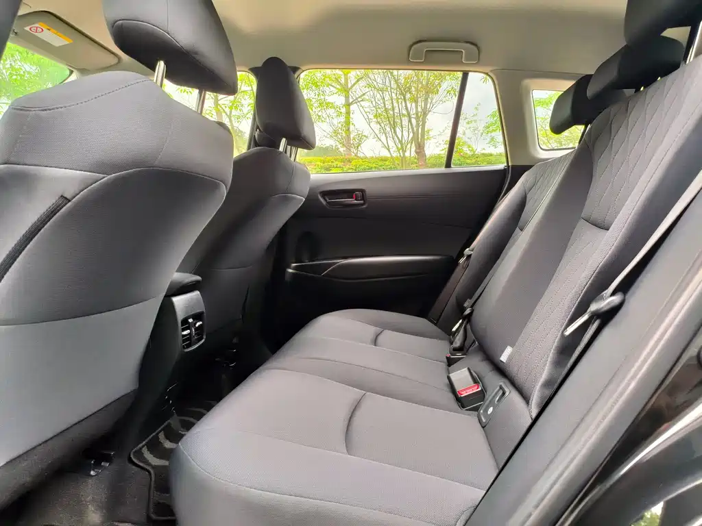 Corolla Cross Dual Engine 2.0 L Pioneer