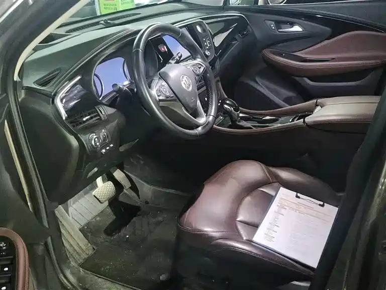 Envision Plus 28 T 4 WD Luxury