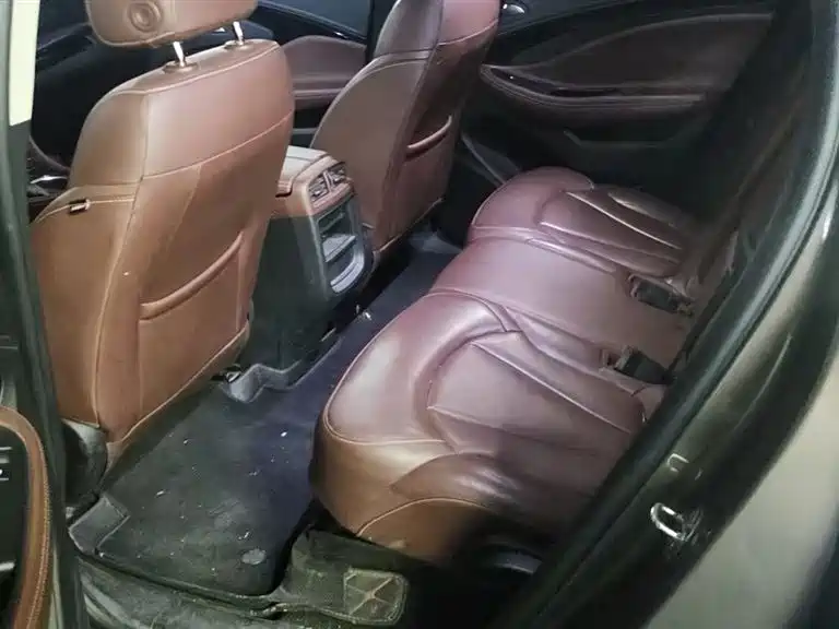 Envision Plus 28 T 4 WD Luxury