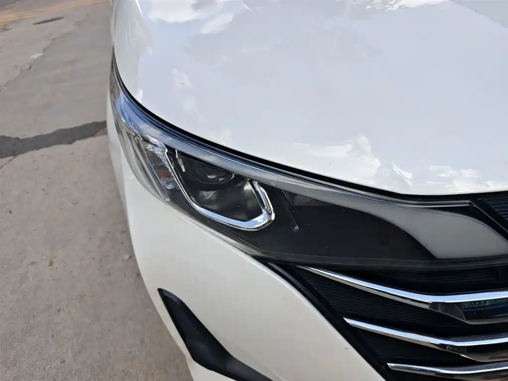 GAC Trumpchi M6 传祺M6 2019款 270 T DCT尊荣版（六座）国VI