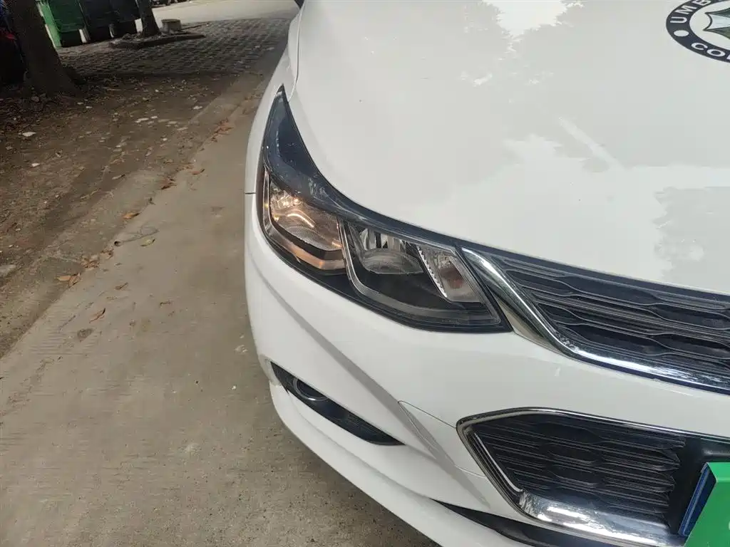 Cruze 科鲁兹 2018款 改款 320 手动炫锋版