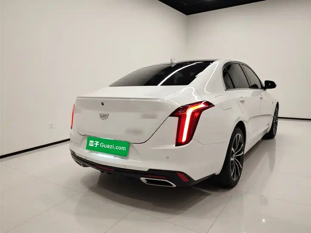 Cadillac CT4 28 T Elite