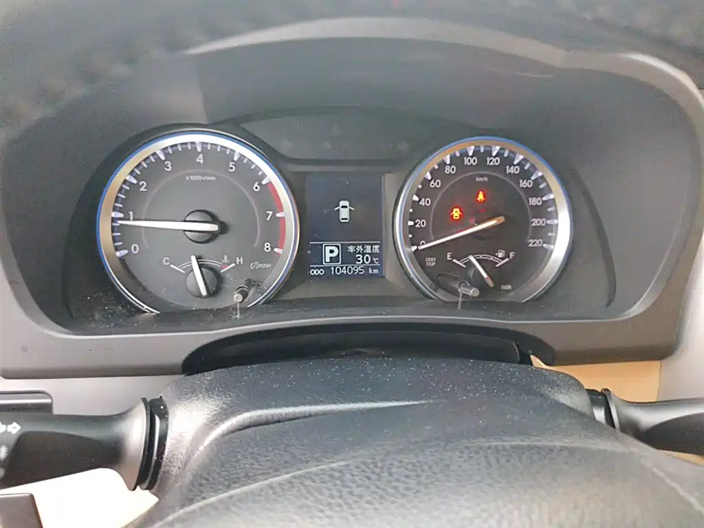 Highlander 2.0 T 4 WD Luxury 7-seat
