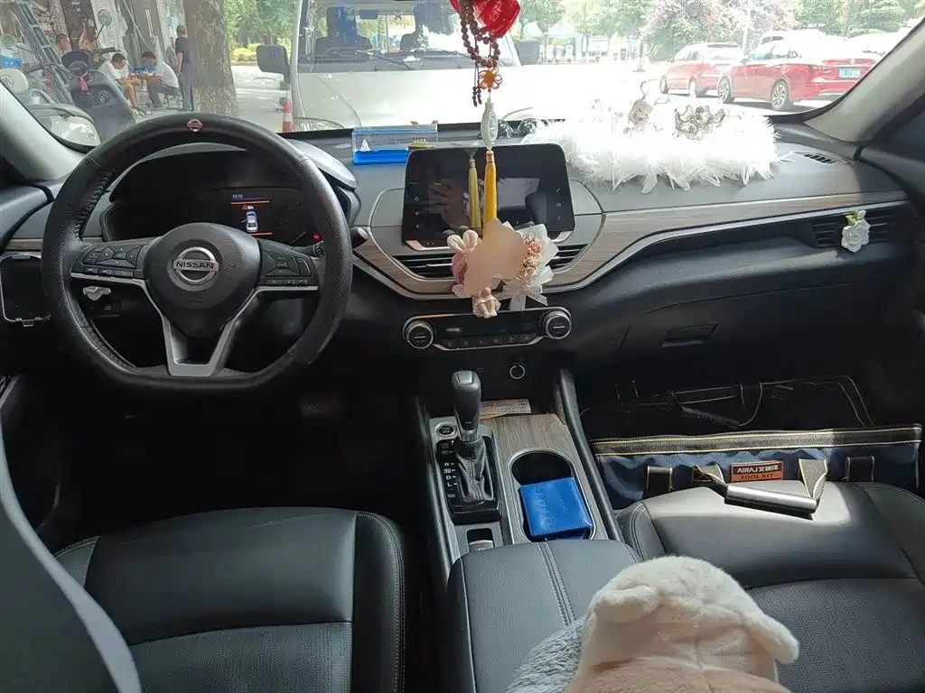 Teana 2.0 L XL Comfort
