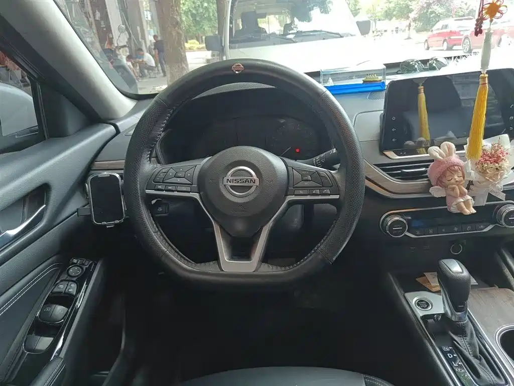 Teana 2.0 L XL Comfort