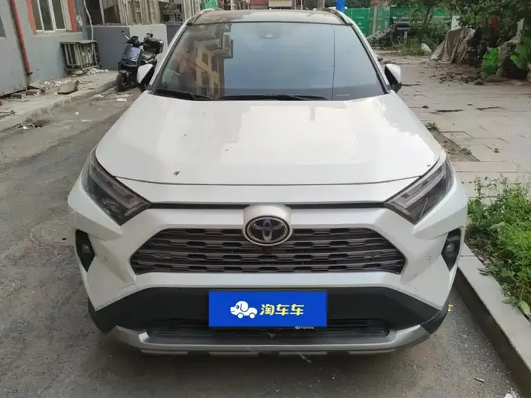 Toyota RAV4 2.0 L CVT 2 WD Style Plus