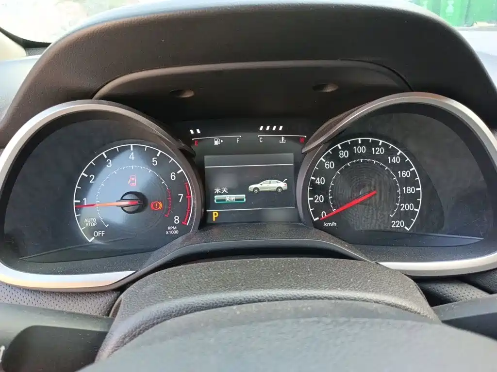 Monza Mild Hybrid Redline 320 T DCT Brisk