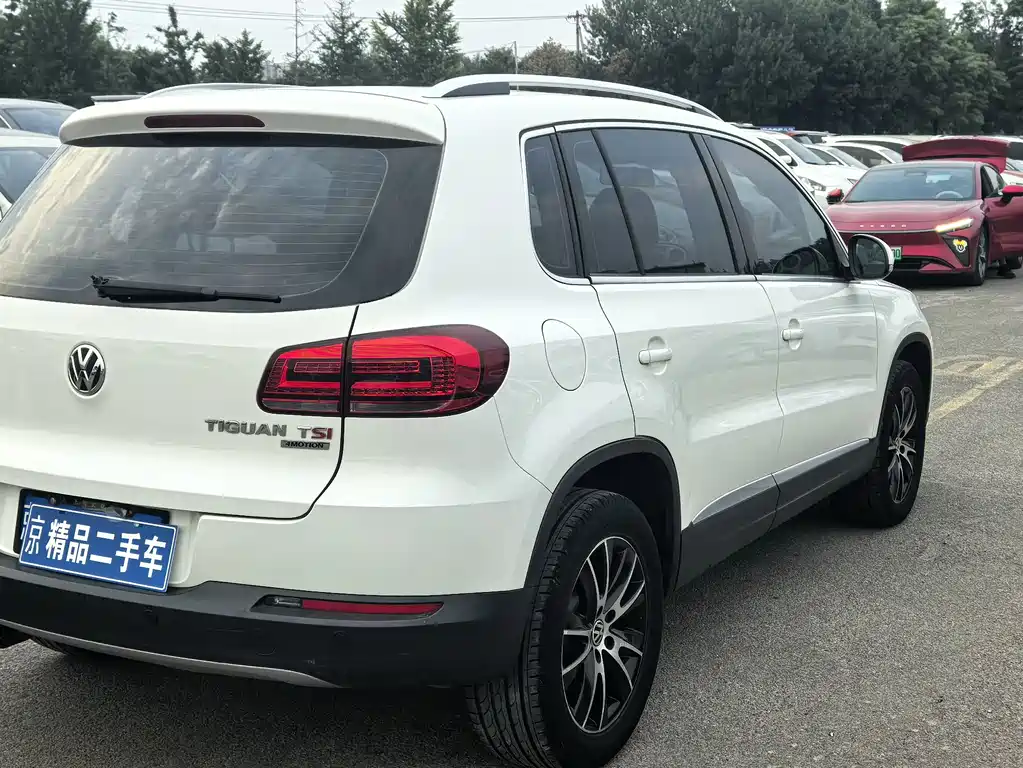 Tiguan 1.8 TSI Auto 4 WD Luxury