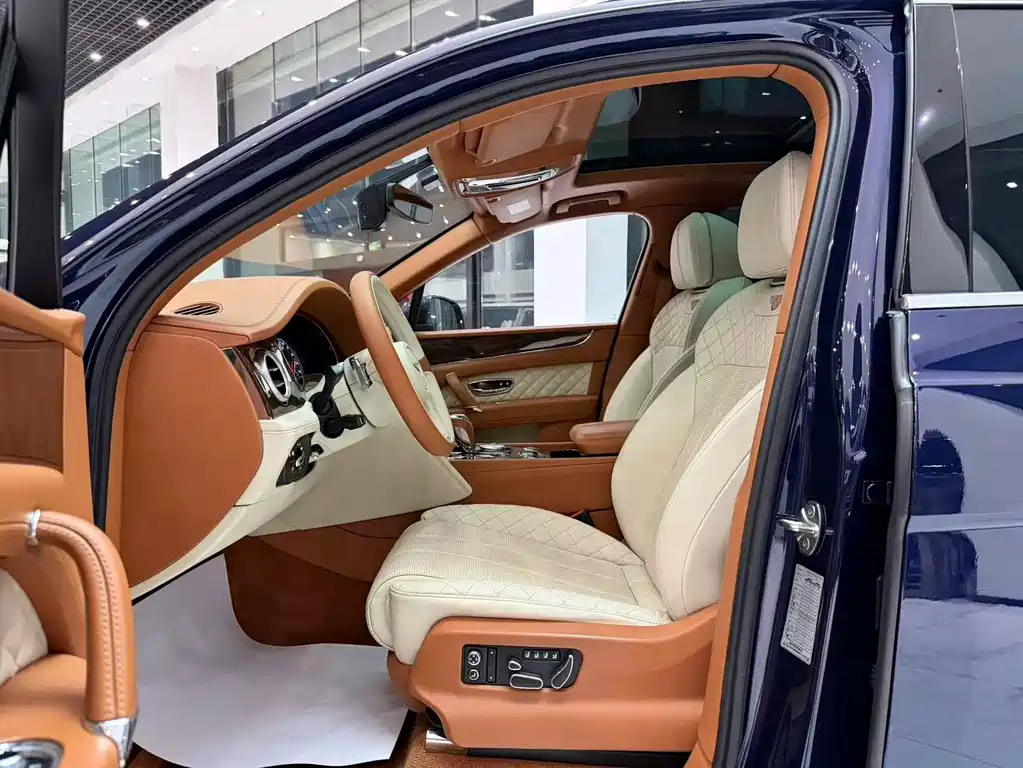 Bentayga 6.0 T Standard