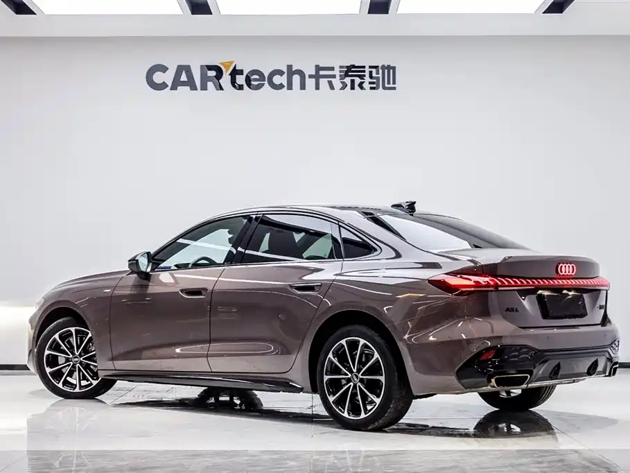 Audi A5 L 2.0 T Sport Plus