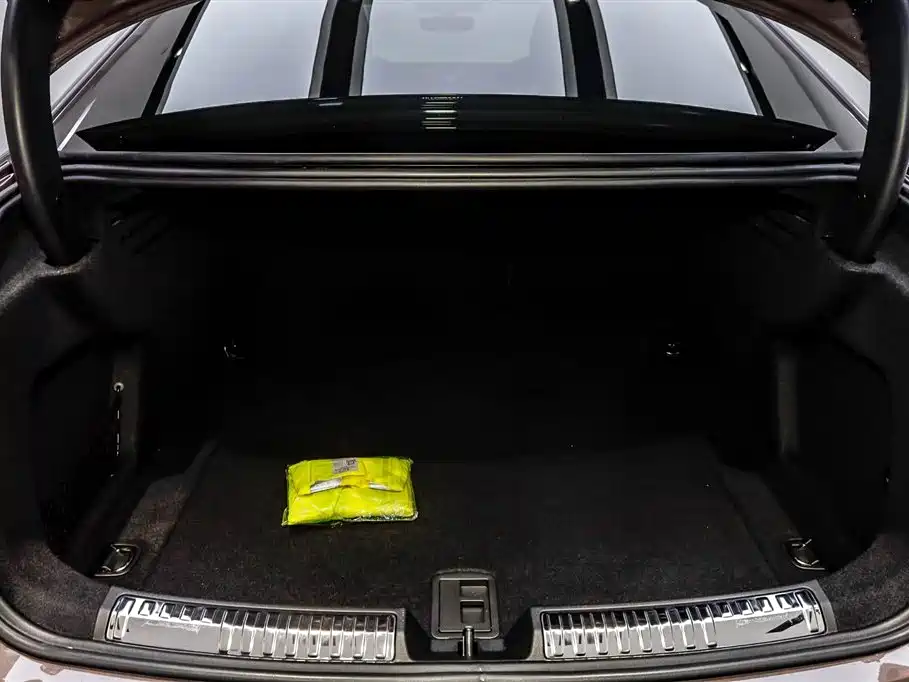Audi A5 L 2.0 T Sport Plus