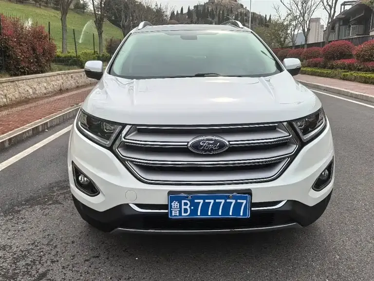Ford Edge EcoBoost 245 2 WD Grand Sharp 7-seat CN-V
