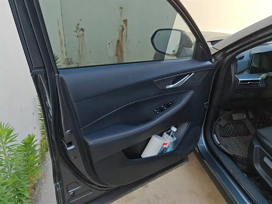 Changan CS35 PLUS Smooth Enjoyment 1.4 T DCT Luxury