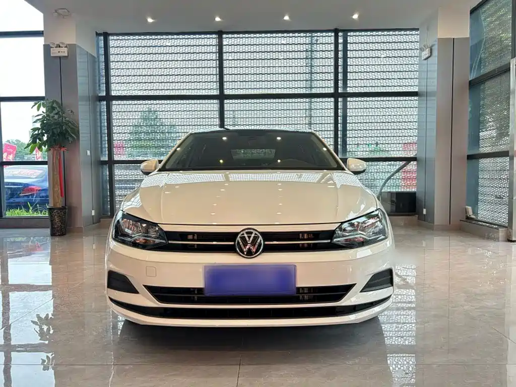Polo Plus 1.5 L Auto Panoramic Pleasure