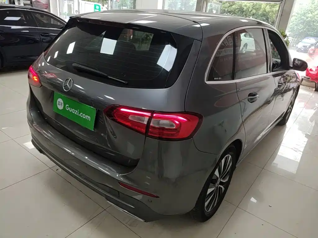 Mercedes-Benz B-Class B 180 Fashion