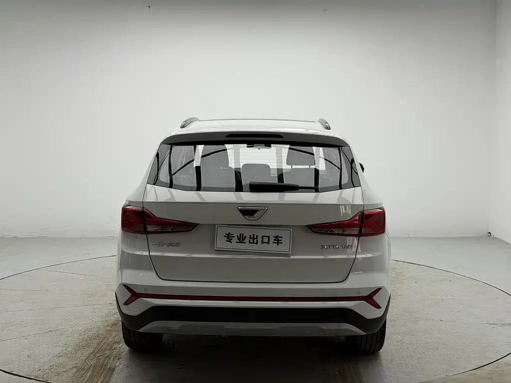 Jetta VS7 280 TSI Auto Progressive