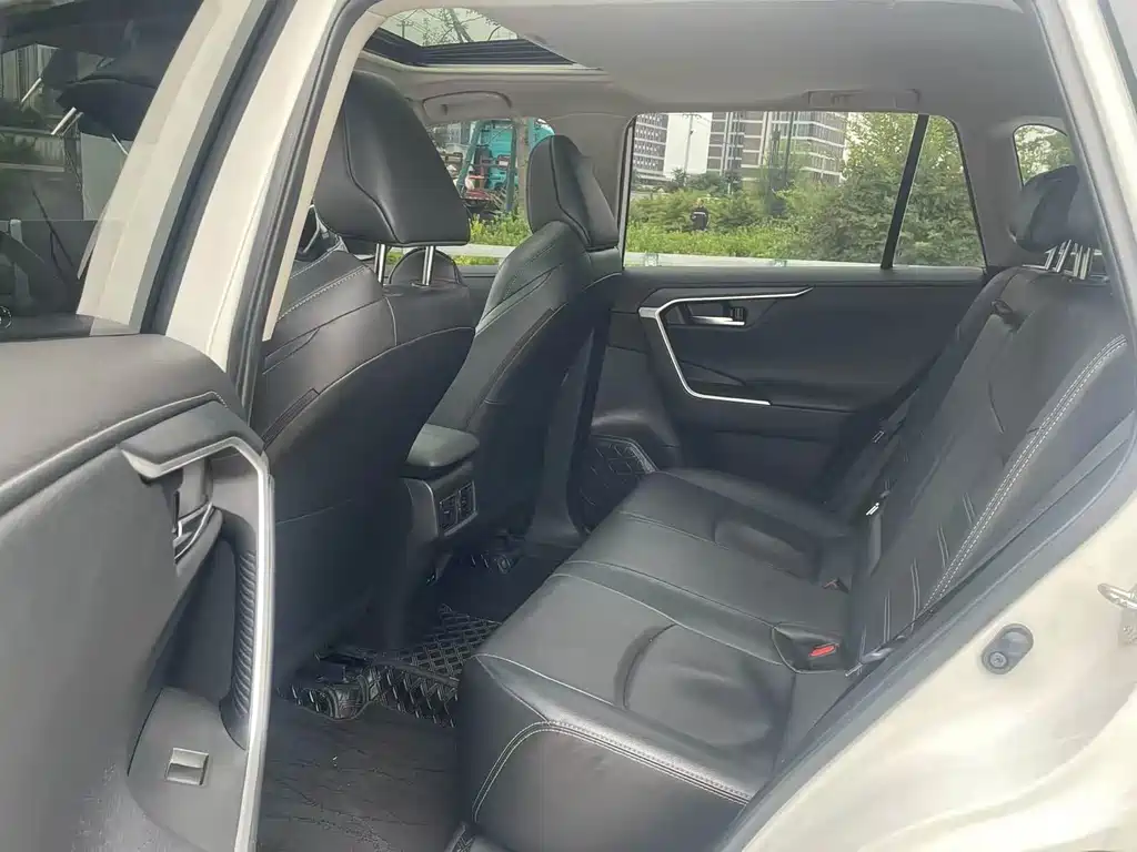 Wildlander 2.0 L CVT 2 WD Luxury