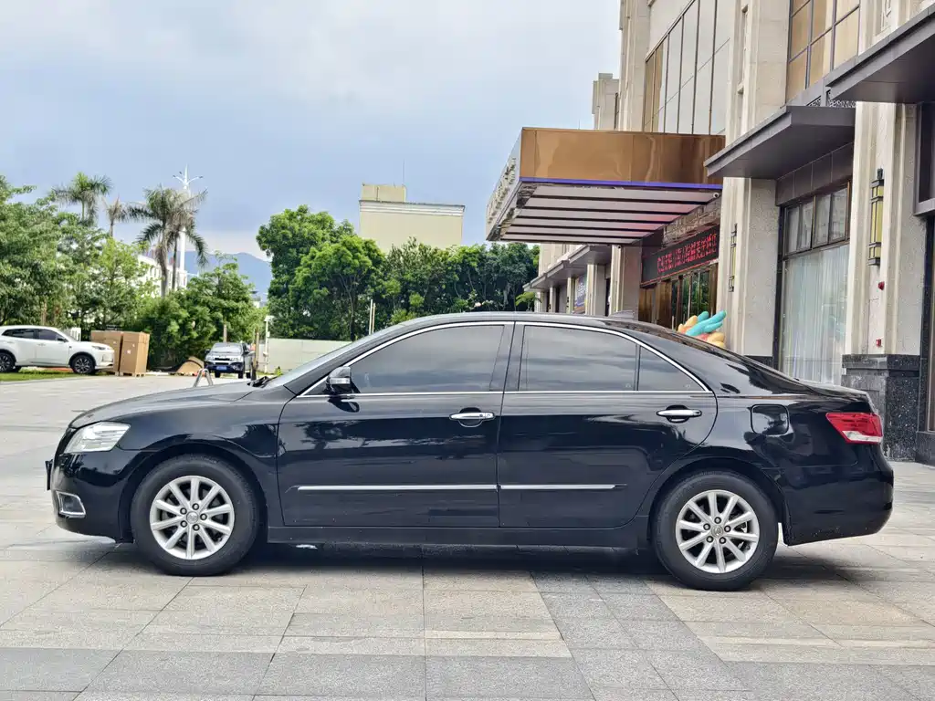 Camry 凯美瑞 2010款 240 V 至尊版