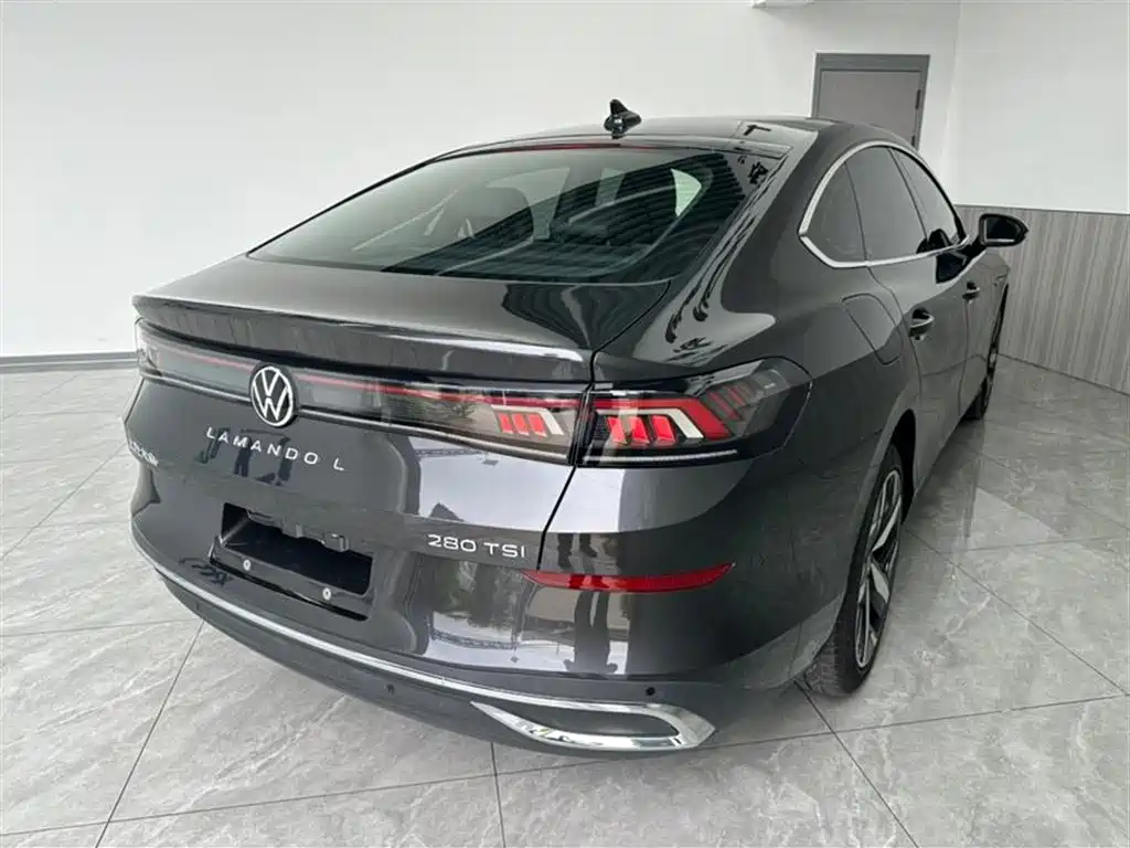 Lamando Lamando L 280 TSI DSG Spicy Cool