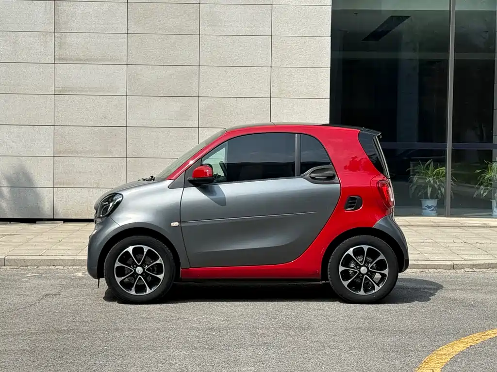 smart fortwo 1.0 L 52 kW Hardtop Passion