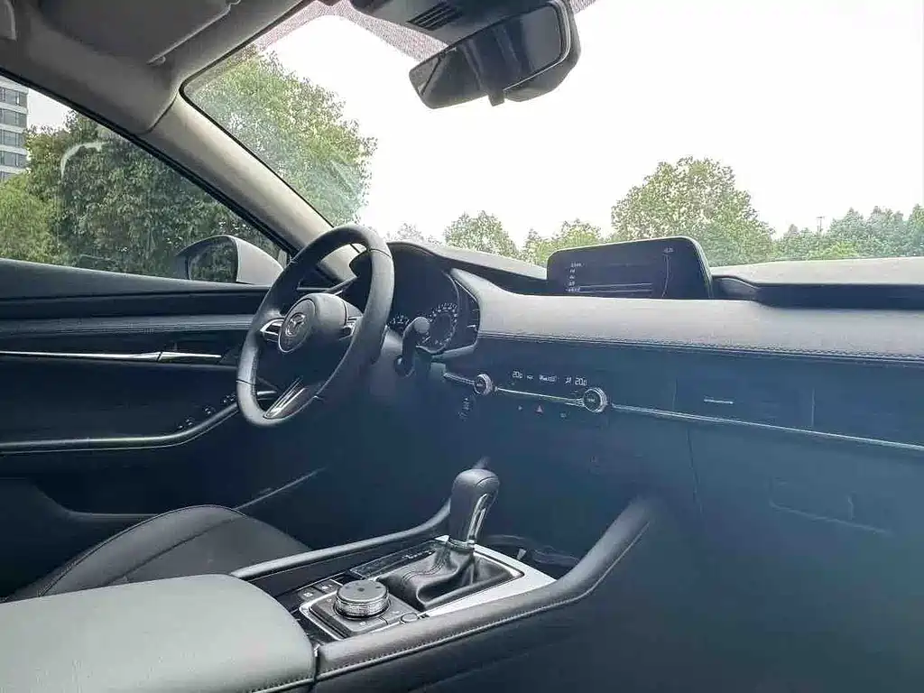 Mazda 3 Axela 2.0 L Auto Quality Dazzle