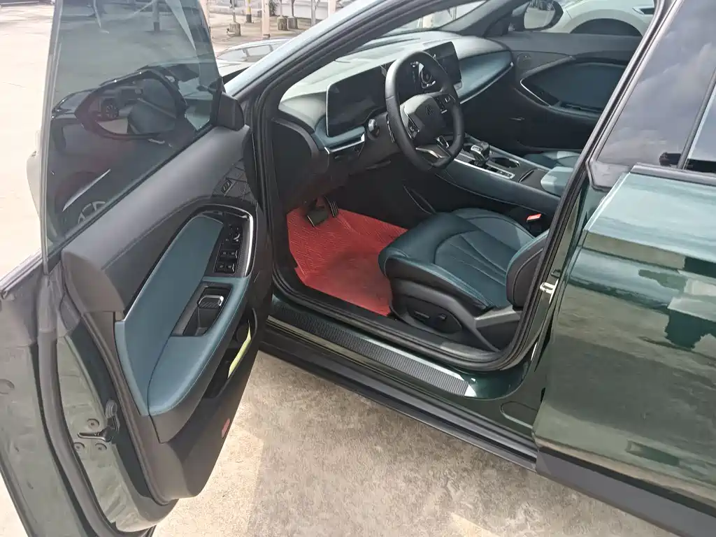 MG7 2.0 T Auto Beauty Hunter Luxury Enjoyment