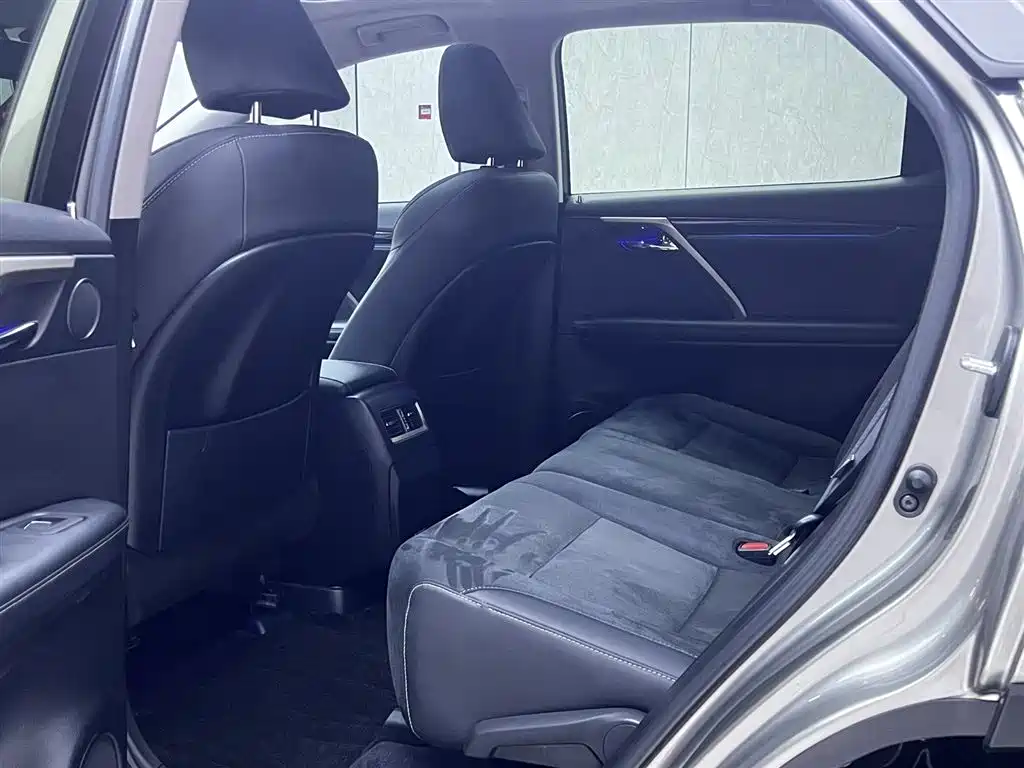 Lexus RX Facelift 300 2 WD Elite