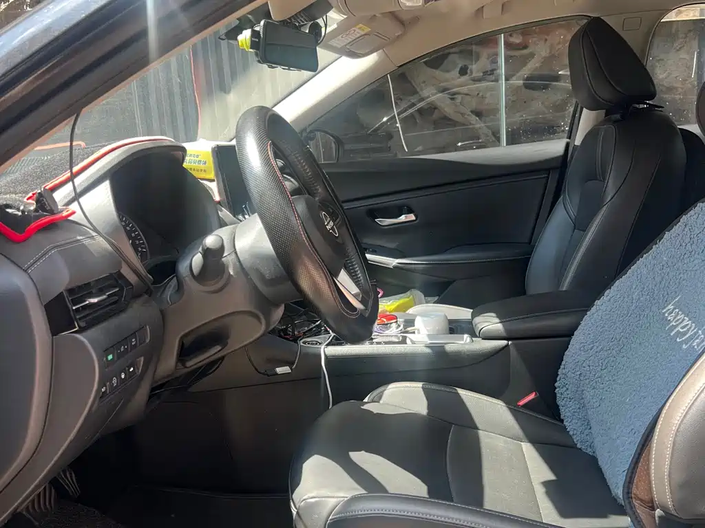 Sylphy 1.6 L CVT Smart Drive