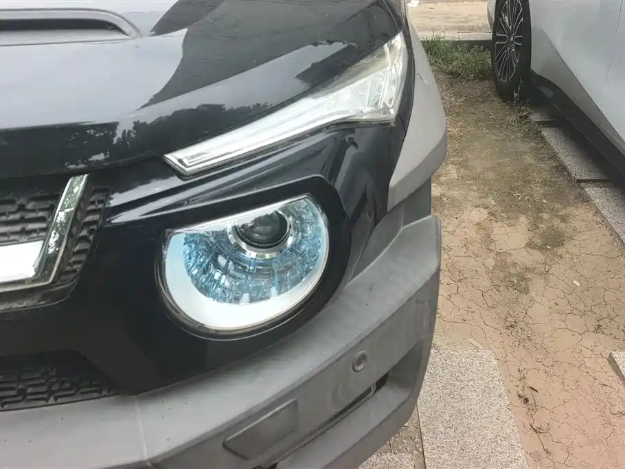 Beijing Offroad BJ20 1.5 T CVT Luxury