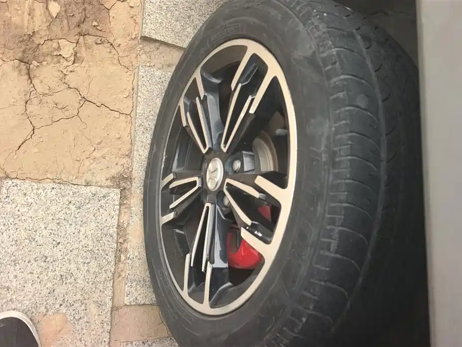 Beijing Offroad BJ20 1.5 T CVT Luxury