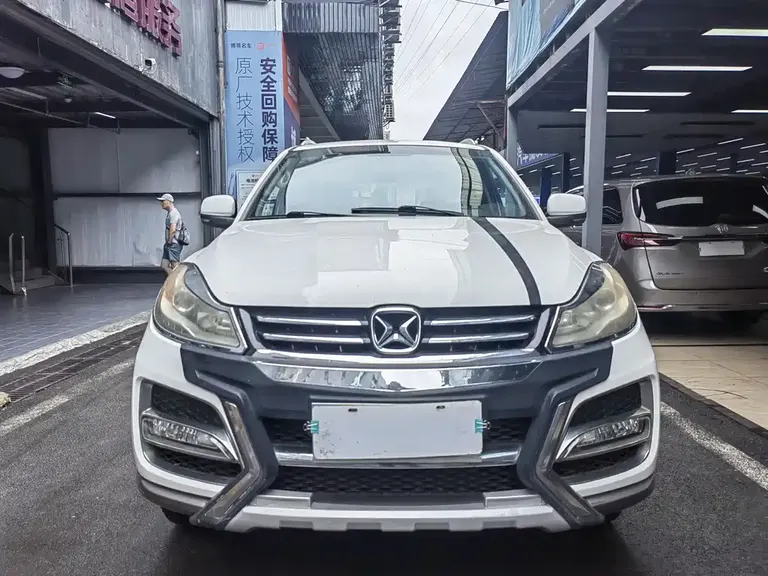 JMC Yusheng S350 2.4 T Auto 2 WD Diesel Super Luxury 5-seat