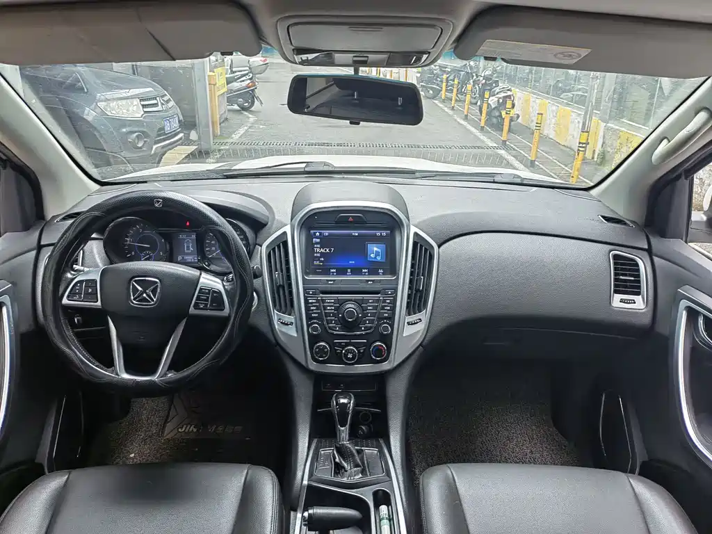 Yusheng S350 2.4 T Auto 2 WD Diesel Super Luxury 5-seat