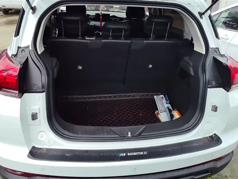 BAIC X3 北京X3 2019款 1.5 T CVT星耀版