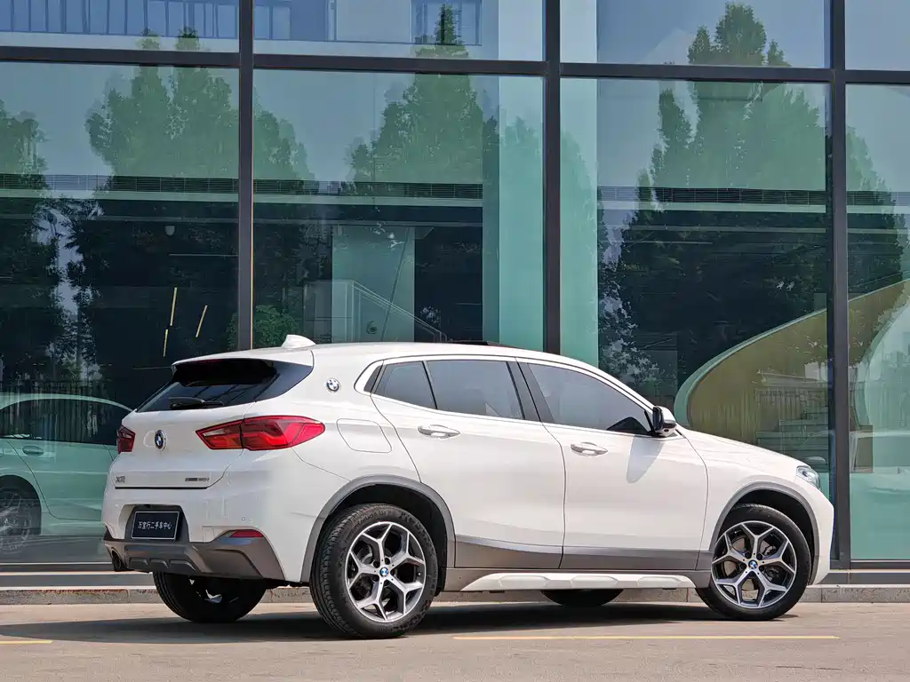 BMW X2 (Import) sDrive20 i M Offroad Package CN-VI