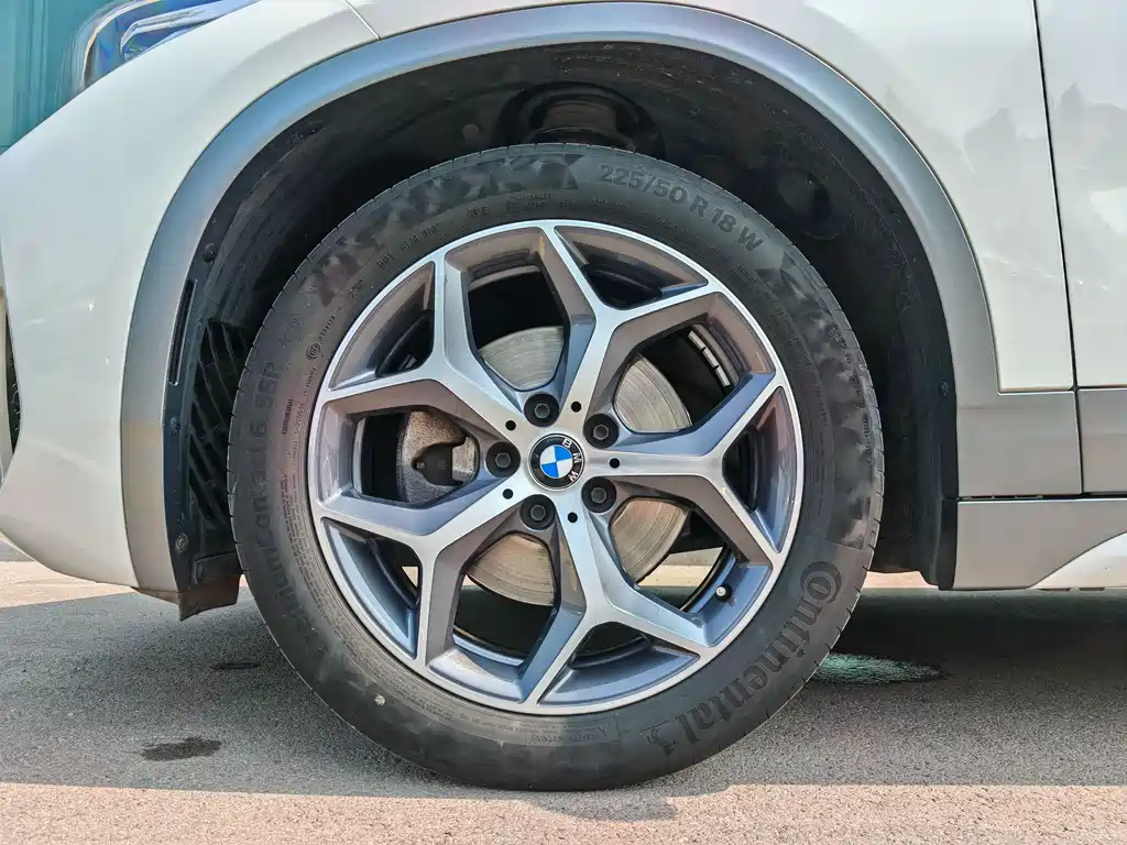 BMW X2 (Import) sDrive20 i M Offroad Package CN-VI