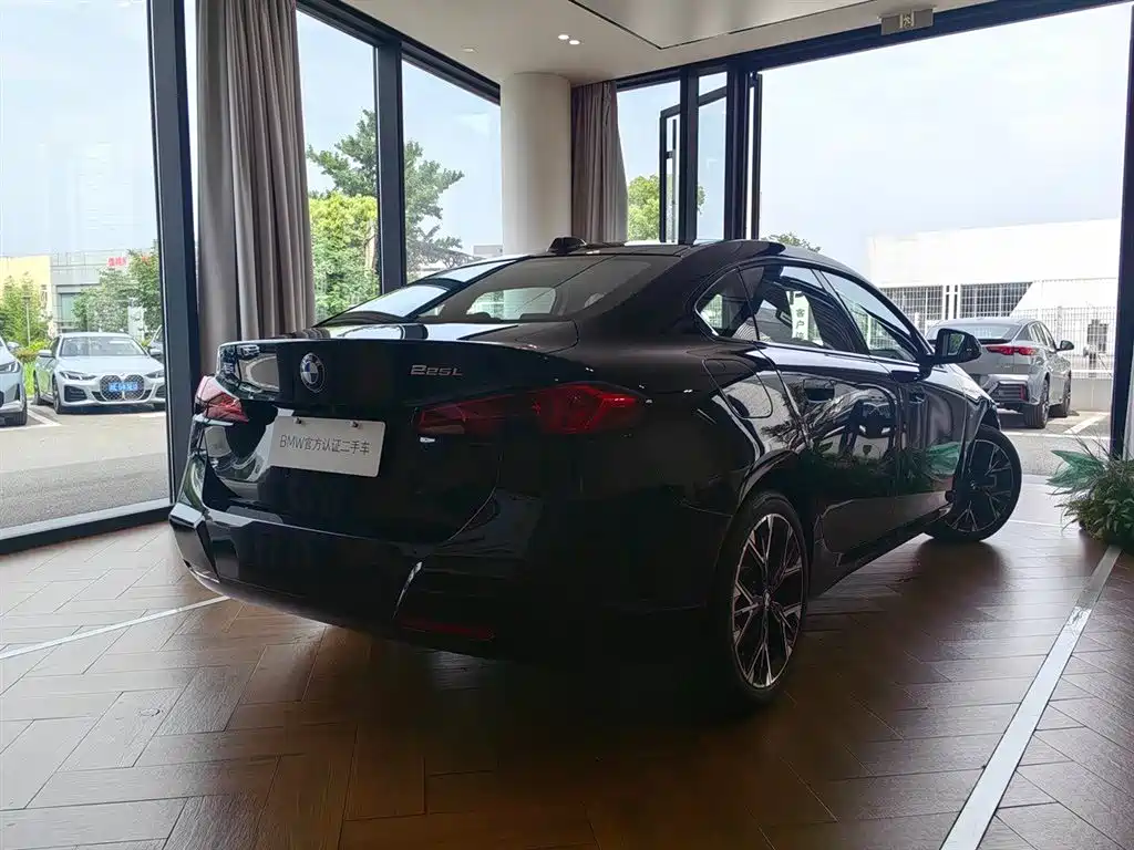 BMW 2 Series 225 L M Sport Package