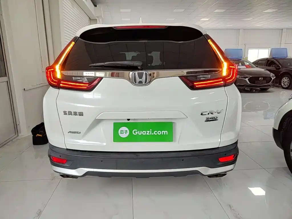 Honda CR-V 240 TURBO CVT 4 WD Luxury