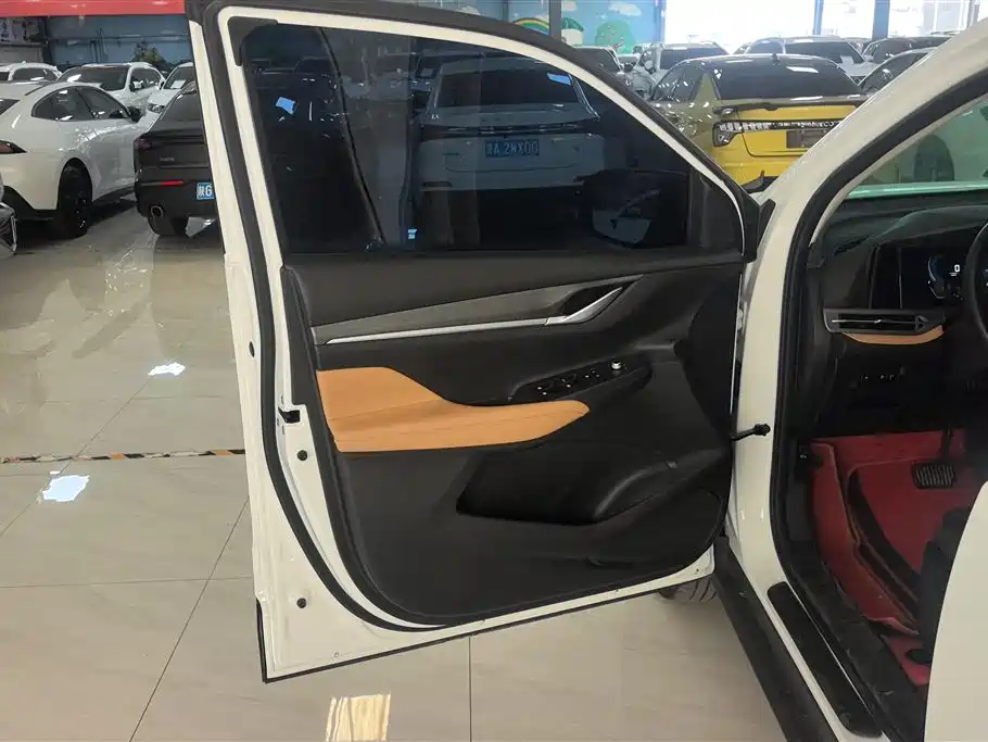 Changan CS55 PLUS Blue Whale 1.5 T DCT Luxury