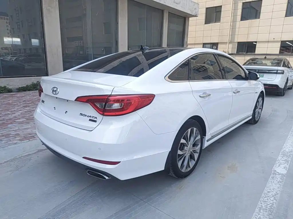 Sonata 1.6 T GLX Leading