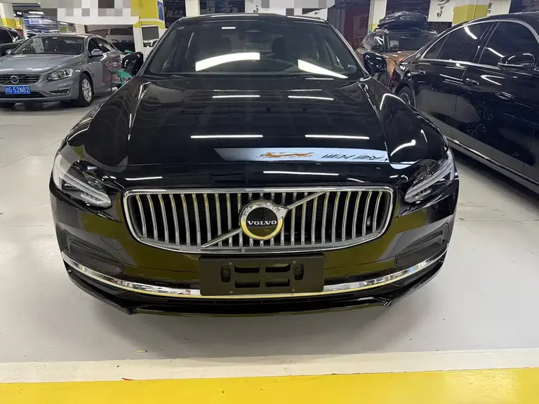 Volvo S90 B5 Smart Vision Luxury