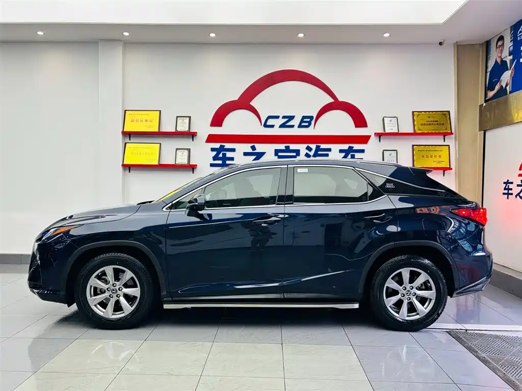 Lexus RX 300 2 WD Elite CN-V