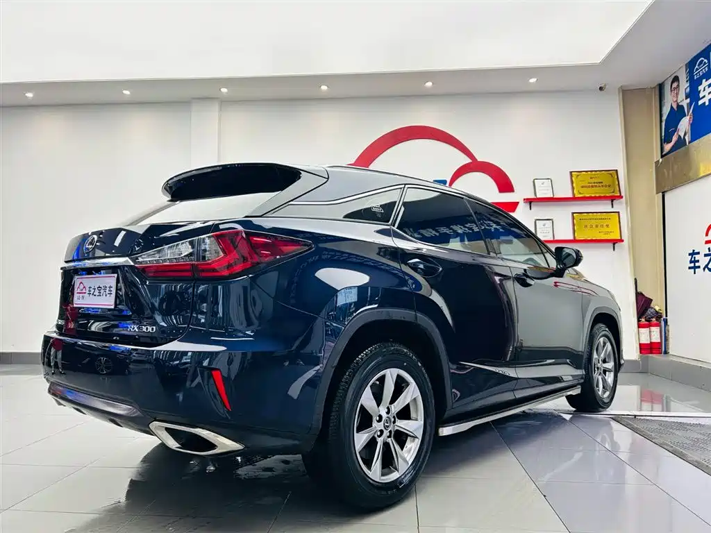 Lexus RX 300 2 WD Elite CN-V