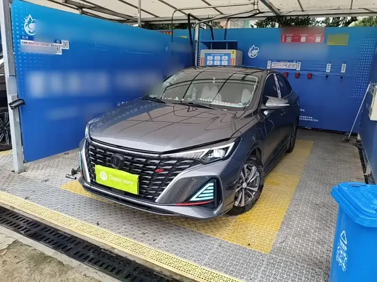 Changan Eado Smooth Enjoyment PLUS Blue Whale NE 1.4 T GDI DCT Distinguished