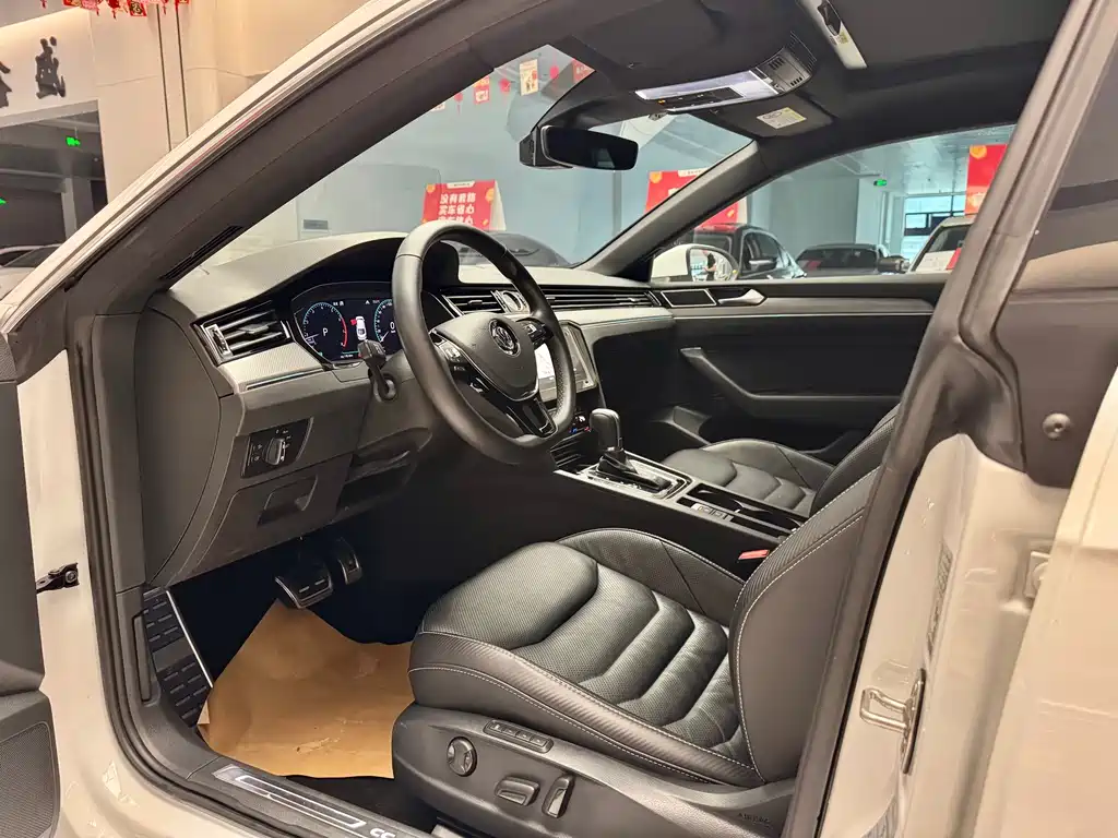 VW CC 330 TSI Charm Face CN-VI