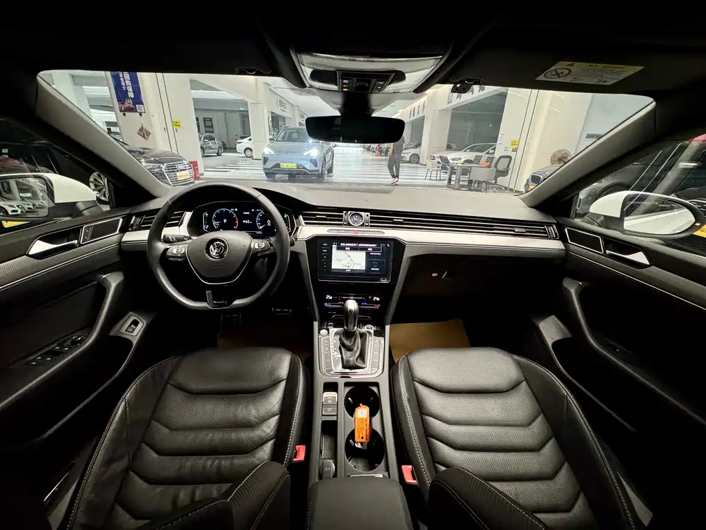 VW CC 330 TSI Charm Face CN-VI